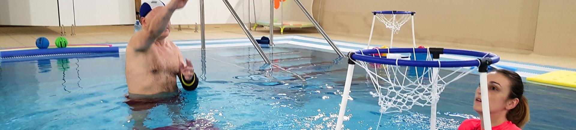 banner-rehabilitación-terapia-acuatica-dano-cerebral-asociacion-sarela